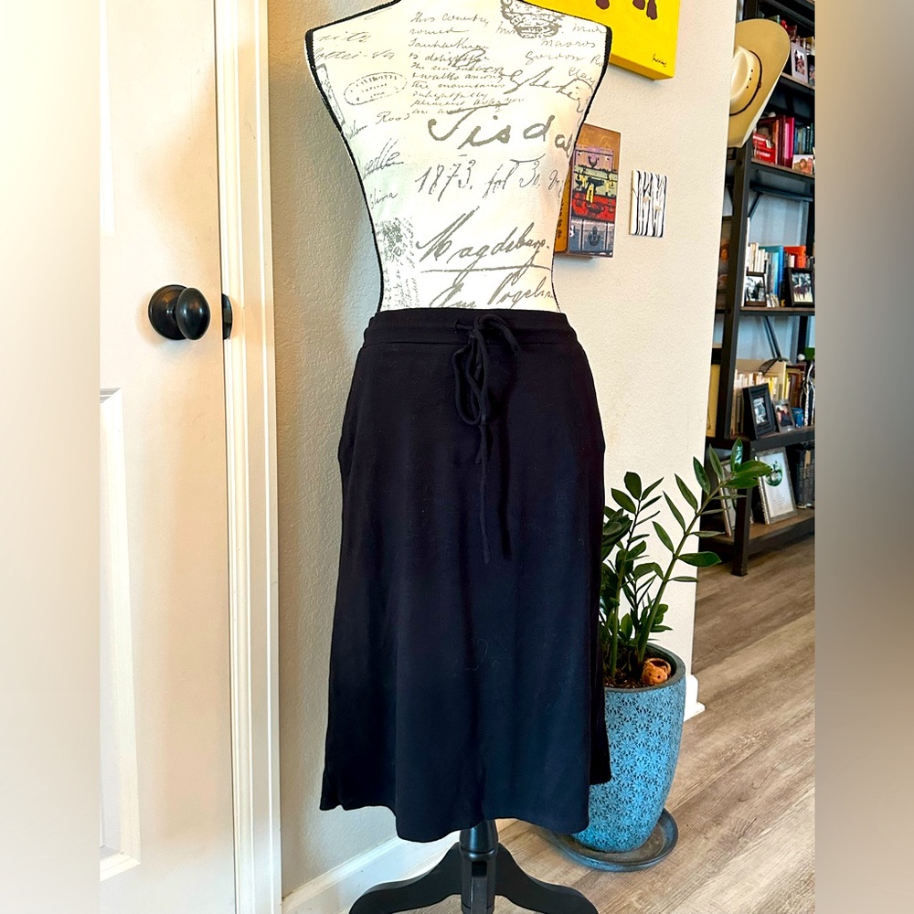 LOFT Black Midi Skirt
